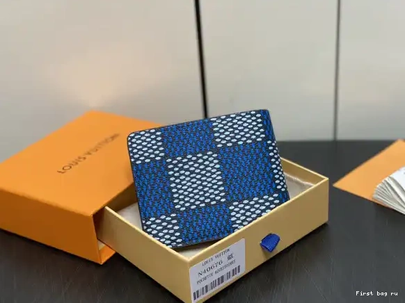 First bag ru LOUIS VUITTON MULTIPLE WALLET-11.5*9*1.5cm 0617